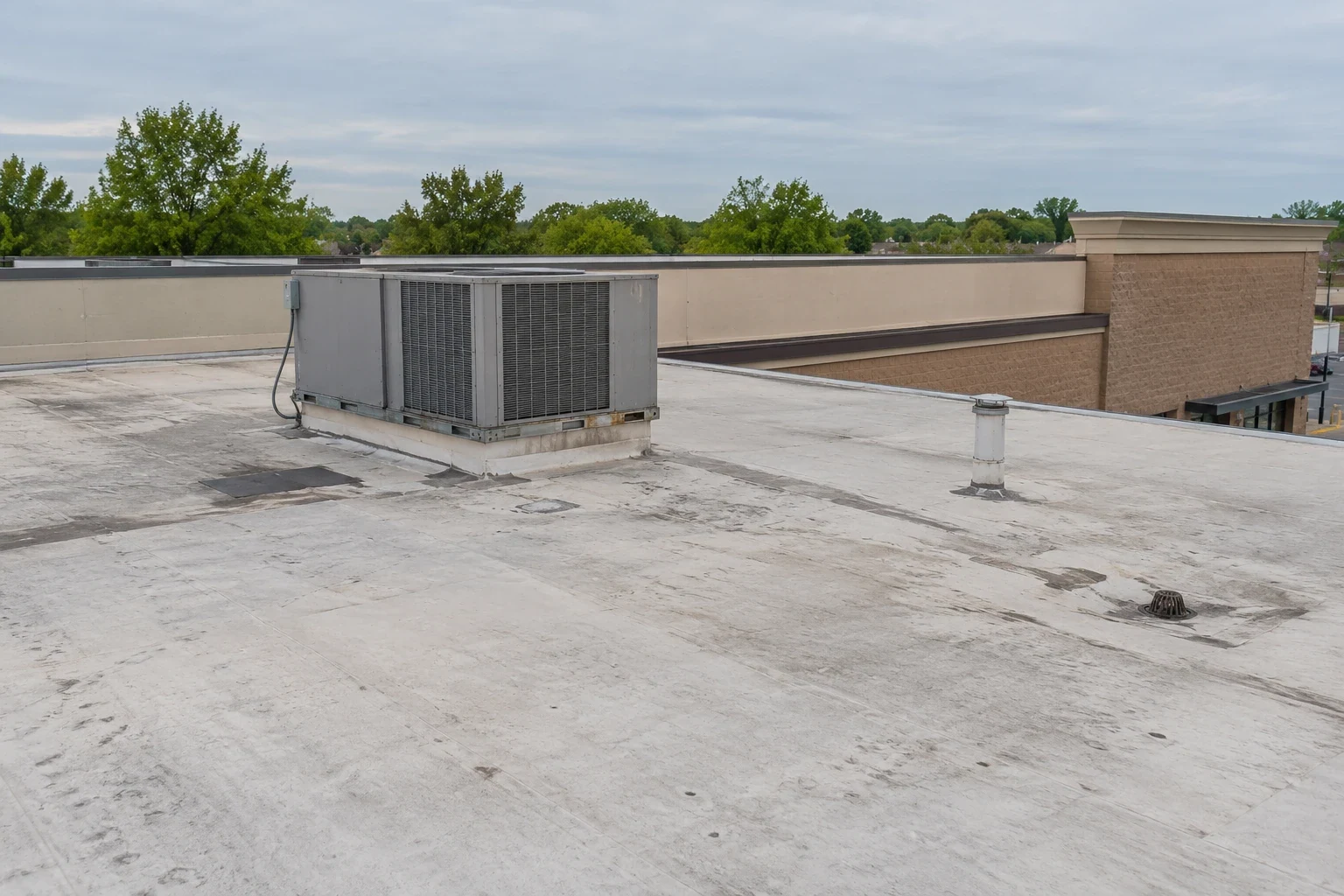 Grocery Store Roofing in Longview, TX Grocery Store Roofing in Longview, TX