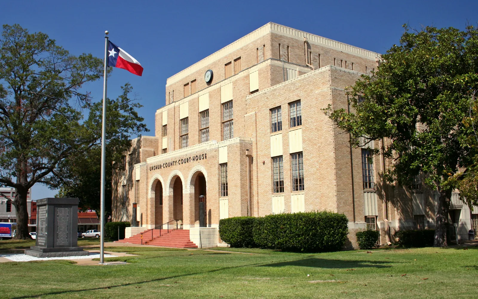 Commercial Roofing in Gilmer, TX Commercial Roofing in Gilmer, TX